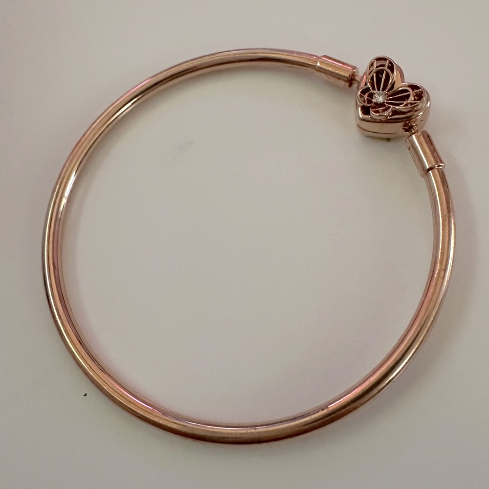 Pandora Moments Heart & Butterfly Bangle 6.7in